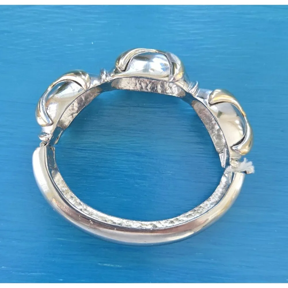 Two Tone Hugs & Kisses Hinged Bangle Bracelet Gold Silver Cuff - Picture 8 of 8